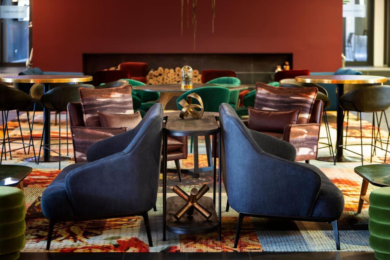 East And 4* Canberra